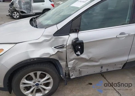 2017 Ford Escape Se z USA, uszkodzony, nr VIN 1FMCU0GD6HUD07750